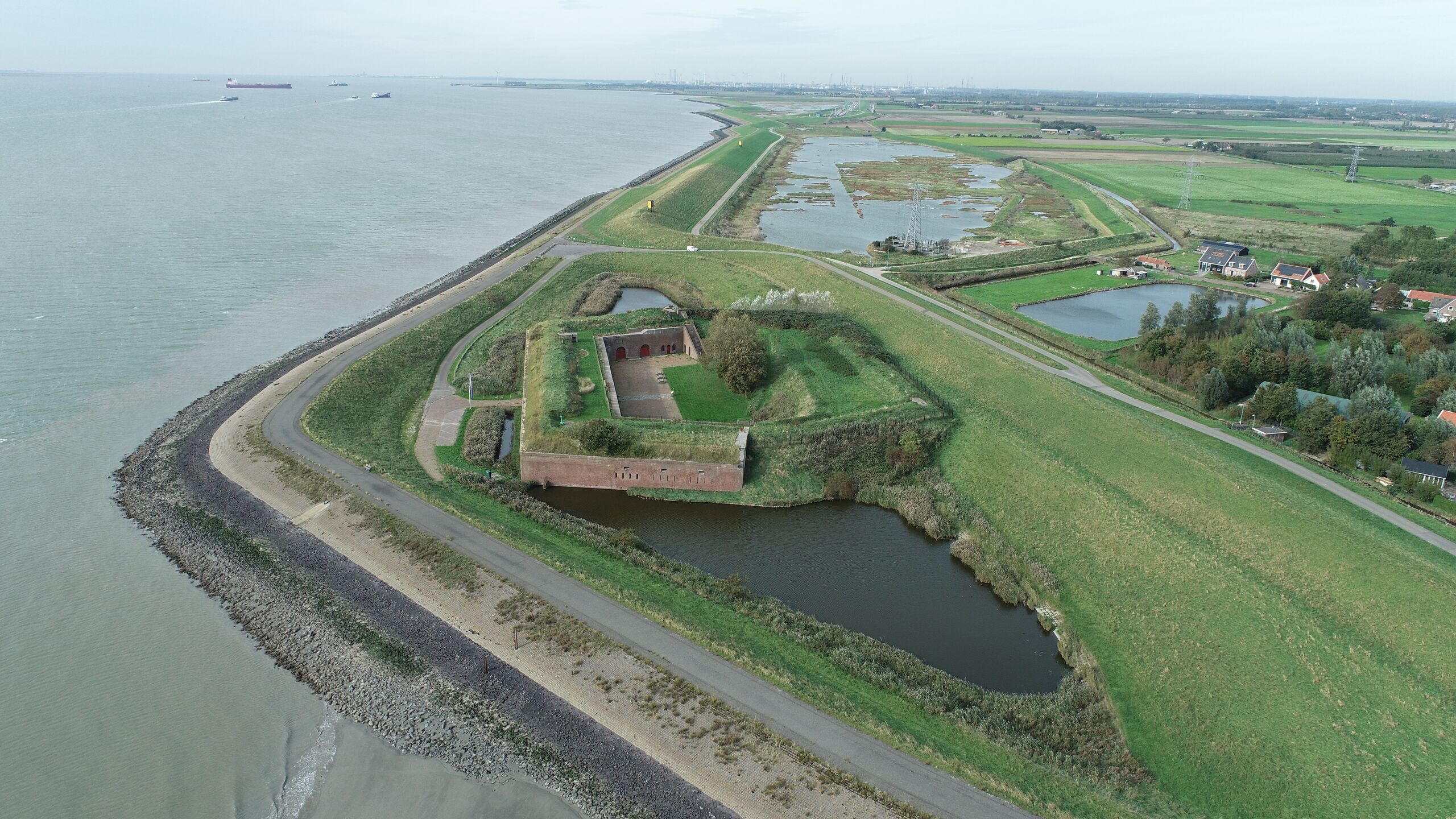 fort ellewoutsdijk 