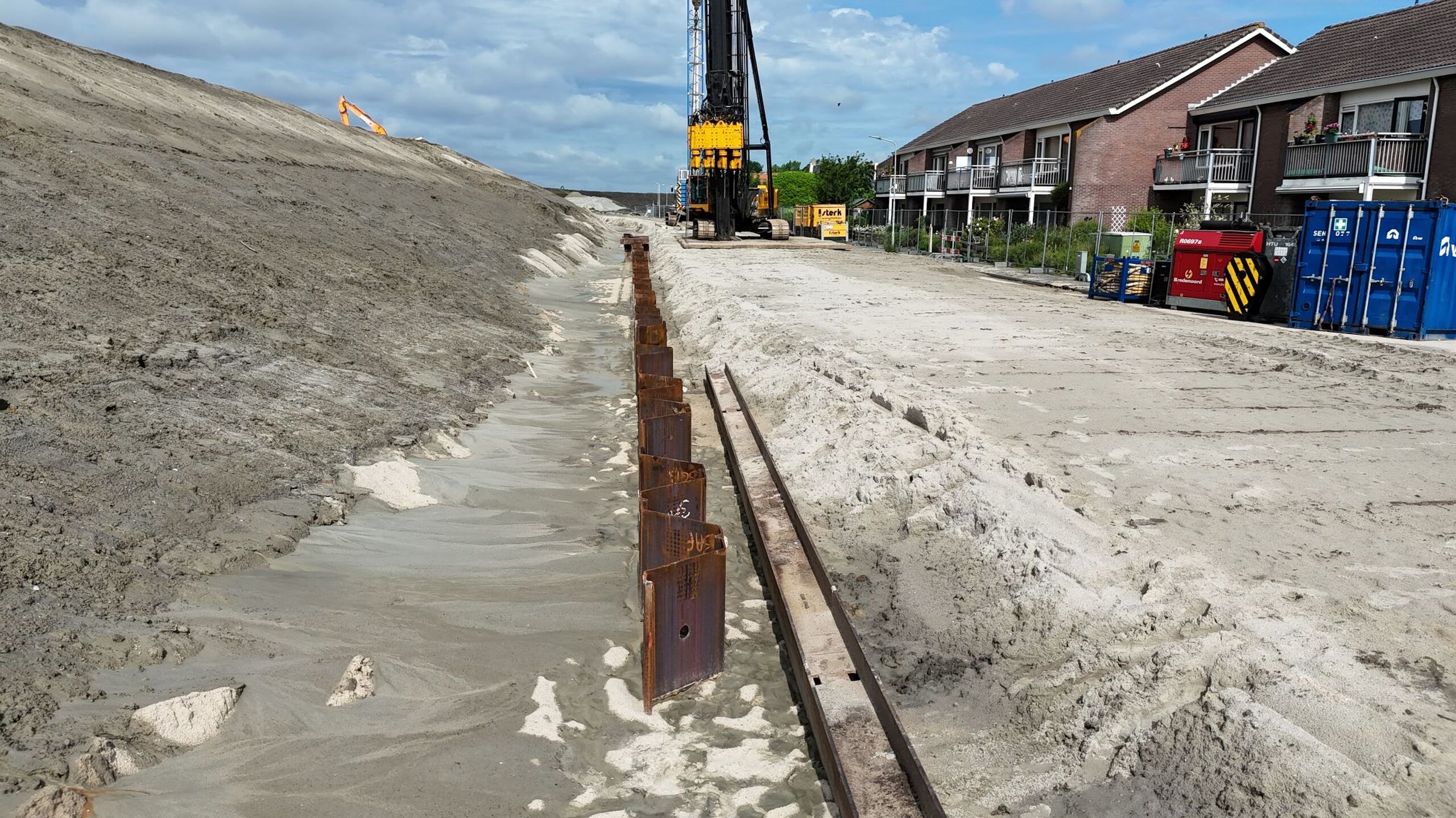 aanbrengen damwand aan Veerweg te Hansweert