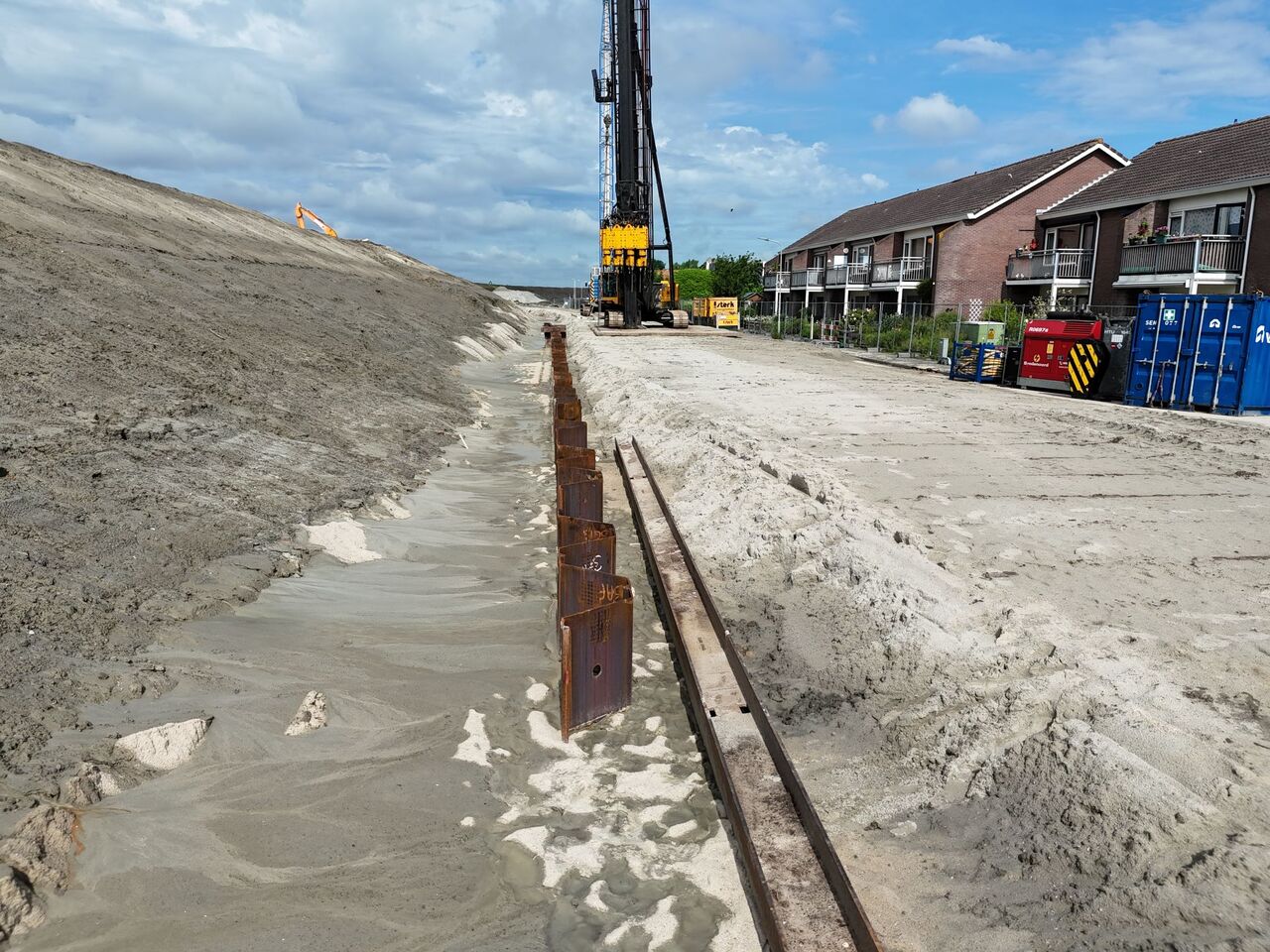 aanbrengen damwand aan Veerweg te Hansweert